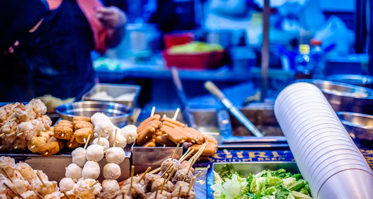 Hong Kong & Vietnam: From Urban Jungle to Halong Bay (from Hong Kong to Halong Bay) - journaway