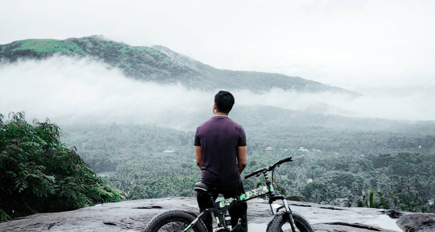 Expédition cycliste dans le Karakoram - Crossroads Adventure