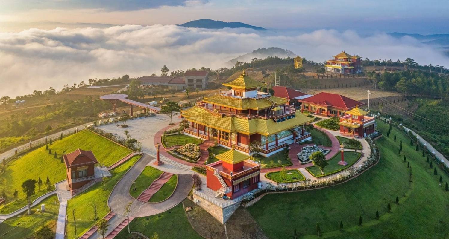Vietnam Southern Adventure 3 Day 2 Night Exploring Da Lat- Khanh Le Pass- Bao Dai palace- Flower Garden & Crazy House- Xuan Huong Lake - Go Asia Travel