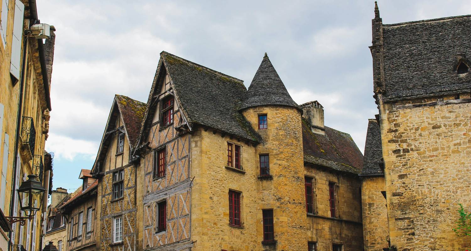 Circuits et voyages au Sarlat-la-Canéda