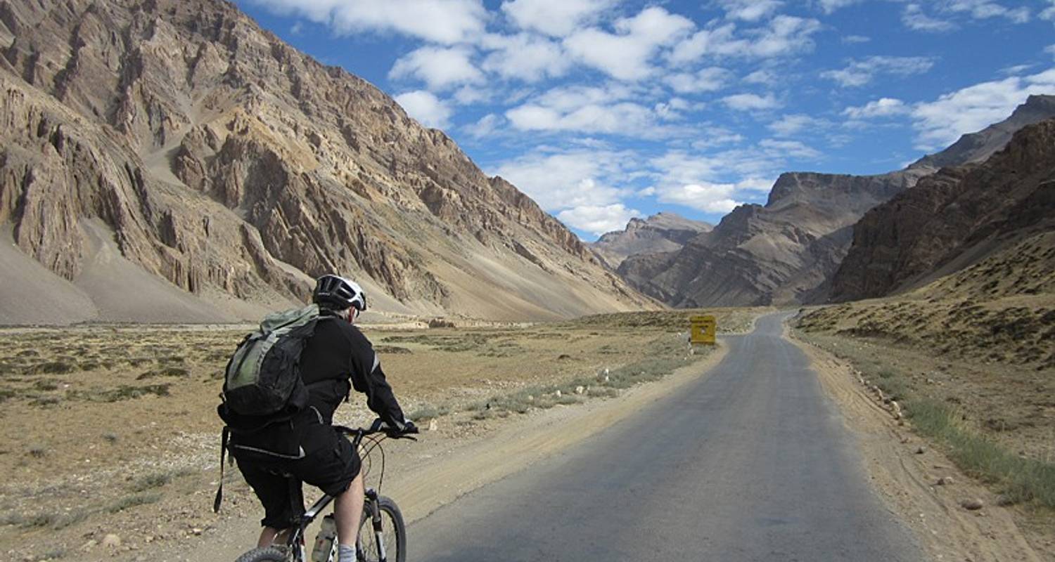 Manali to Leh Ride - Exodus Travels