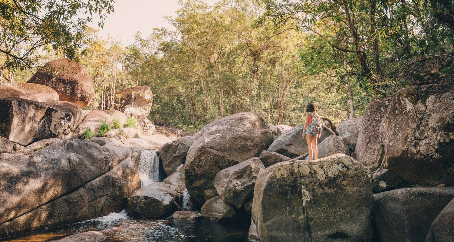 Wildlife Trekking Tours & Trips in Australia/Oceania