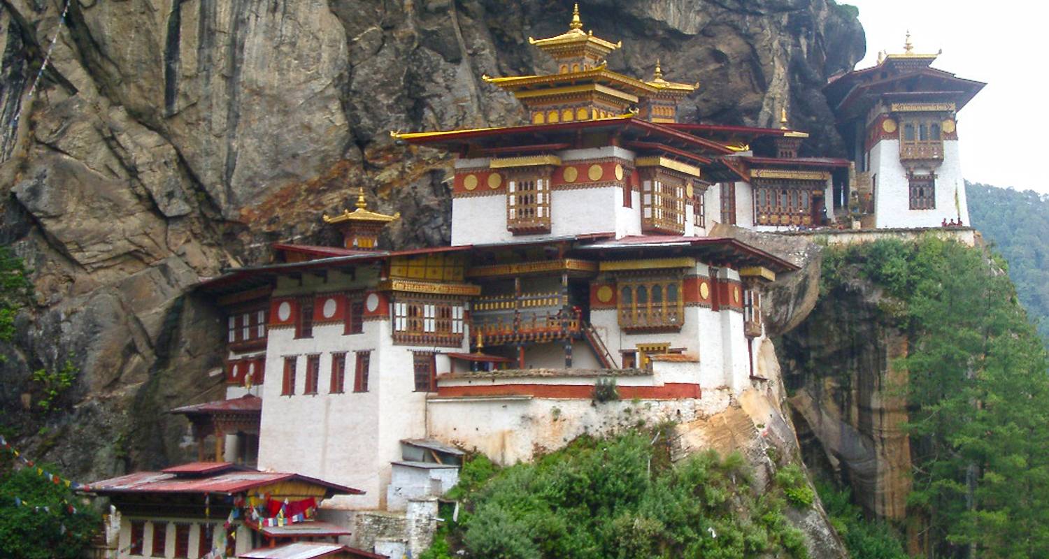 Chomolhari Trek - Himalayan Glacier Trekking Pvt. Ltd.