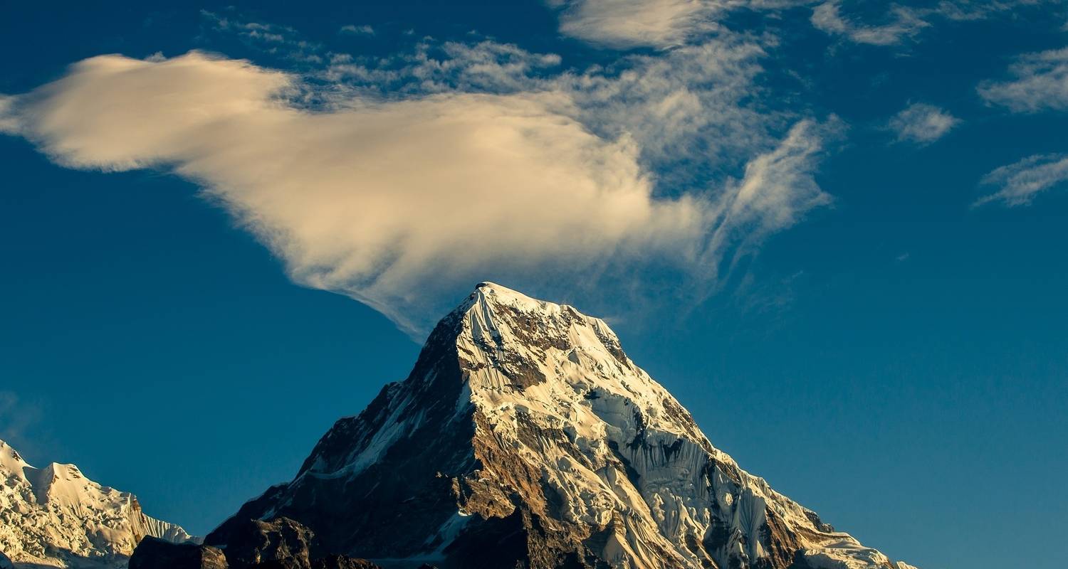 Annapurna Circuit Trekking Tour - Nepal Hiking Team