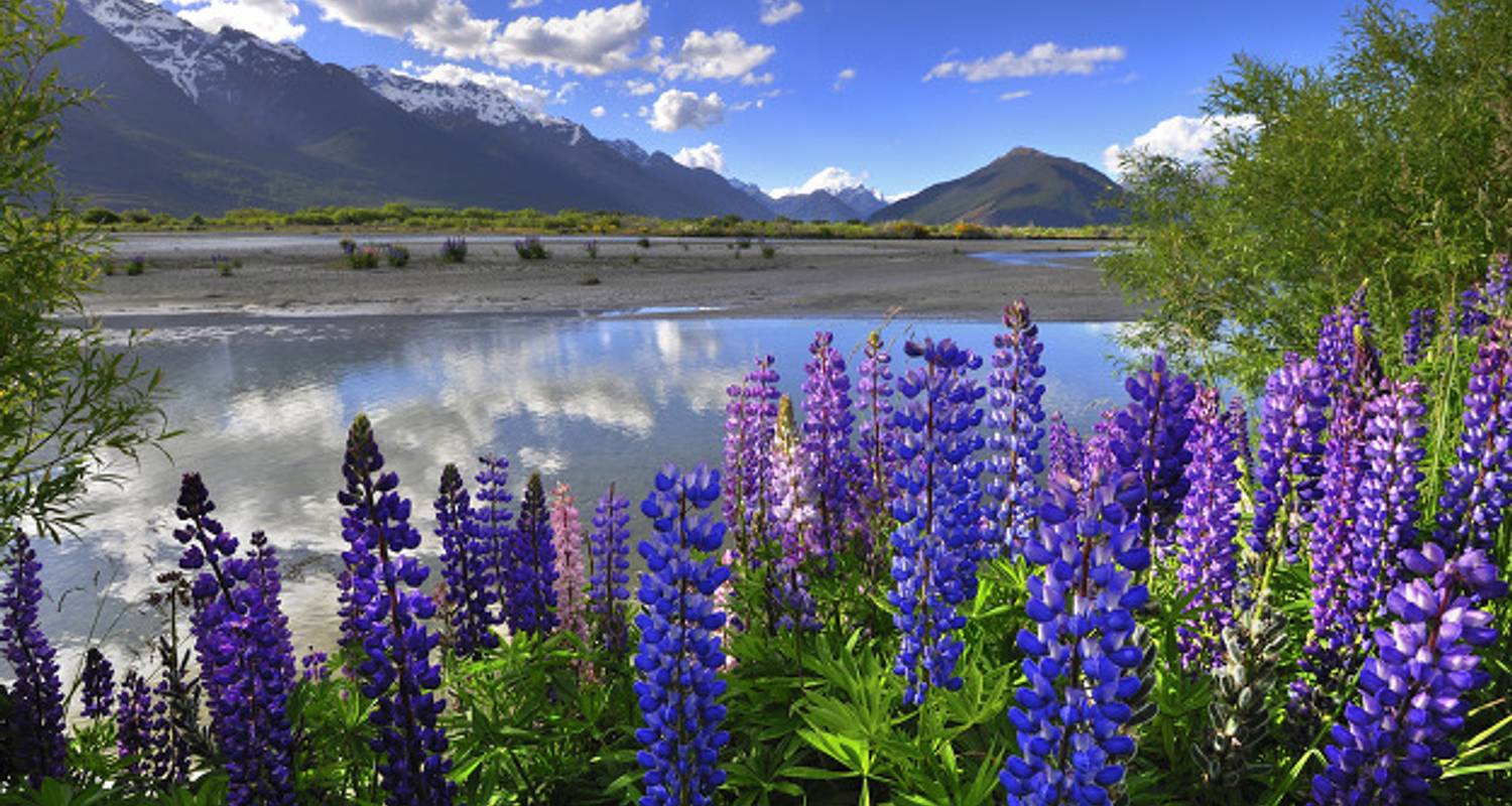 Aussie Adventure with Queenstown & Fiji - Monograms