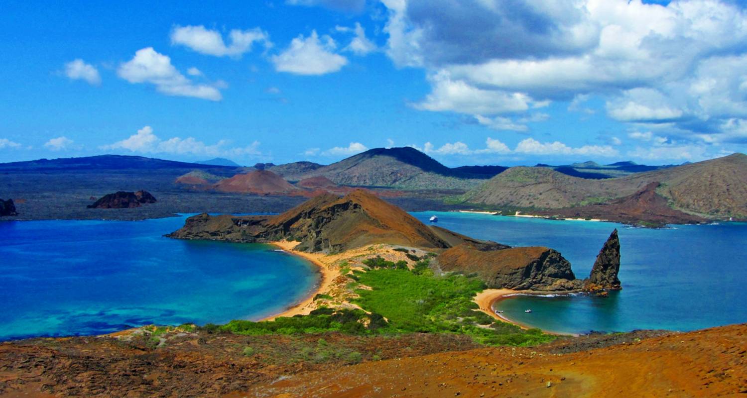 Ecuador Discovery with the Finch Bay in the Galápagos - Monograms