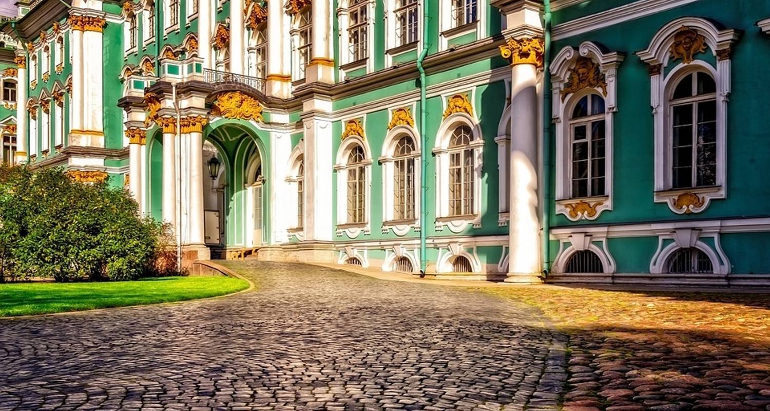 The Best of Russia, Baltic States and Warsaw Tour - Kompas