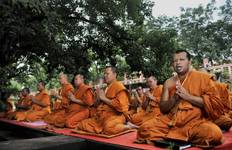 Golden Triangle with Buddhist Tour Tour