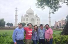Circuit Visite du Taj Mahal au lever du soleil depuis Delhi