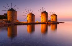 Iconic Islands: Mykonos and Santorini Tour