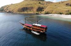 Sailing Trip Komodo Island with Phinisi Boat Tour