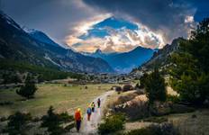 Annapurna Circuit Trek - 15 Days Tour
