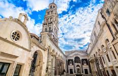 Circuit Découvrez la Croatie et la Bosnie en 7 jours, en toute saison, de Zagreb à Dubrovnik. Villes vénitiennes de la Riviera dalmate classées au patrimoine mondial de l'UNESCO et routes panoramiques.