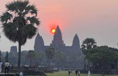 Siem Reap in Depth: 3-Day Private Tour with Angkor Temples, Sunrise, Sunset & Floating Village