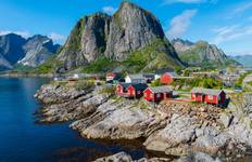 Circuit Aventure hivernale dans les Lofoten : Aurores boréales et maisons sur pilotis
