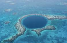 Flight over the Great Blue Hole from Ambergris Caye Tour
