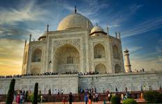 Circuit Visite du Taj Mahal au lever du soleil, le même jour, depuis Delhi