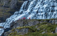Circuit Odyssée arctique sous une éclipse solaire