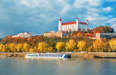 Illuminationen auf der Donau mit Prag (ostgehend) Rundreise