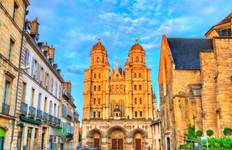 Circuit La France romantique (including Vezelay)