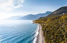 Circuit Au départ de Tirana : Circuit de 2 jours sur la Riviera albanaise, plage Pavillon Bleu de Palase, Vlora, Dhermi, Apolonia et Durres.