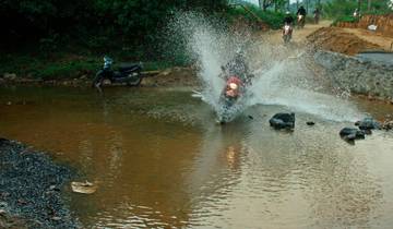 Vietnam Motorreis naar Pu Luong, Mai Chau, Tam Coc, Hoa Lu