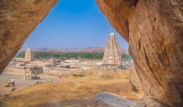 Van Hubli naar Hampi, Bijapur, Badami & Goa Strand Tour
