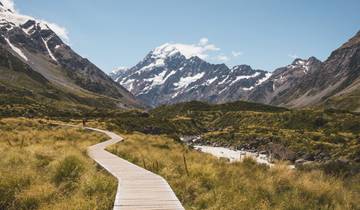 9-Day Kaka Select: The South Island Rail & Alpine Expedition (Christchurch Start)