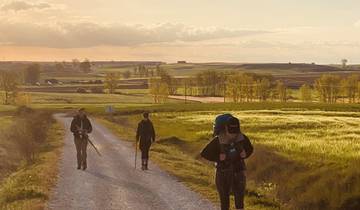 Camino de Santiago (Francés) Guided *TREK* (All Inclusive)