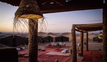 Circuit privé de 4 jours dans le désert de Marrakech à Erg Chigaga, camp de luxe dans le désert circuit