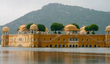 Private Jaipur Full-Day Sightseeing Tour All Inclusive with Amber Fort Tour