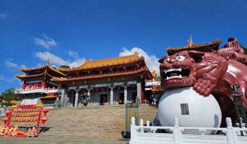 Private 3-Day Tour with Premium Hotels: Sun Moon Lake, Alishan Forest Park, Lukang Old Town