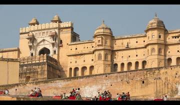 Golden Triangle & Varanasi Tour – 7 Days of Culture, Spirituality & Iconic India