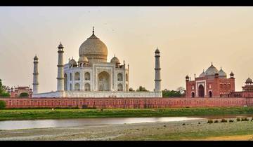 Golden Triangle & Varanasi Tour – 7 Days of Culture, Spirituality & Iconic India