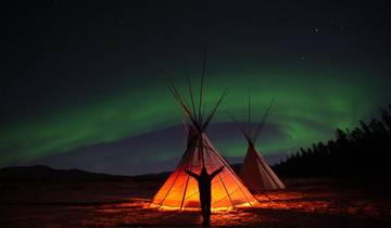 Retraite hivernale au Yukon : Aurores, faune et sources chaudes nordiques depuis Vancouver