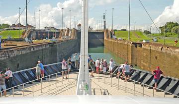 Les îles vierges des Caraïbes et le canal de Panama (from Bridgetown to Panama City) circuit