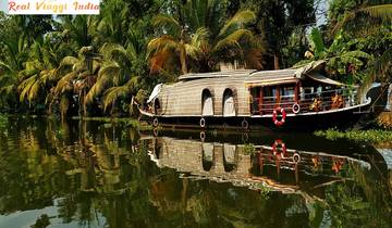 Premium Kerala Experience Backwater & Wildlife Tour