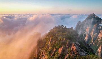 2-Day Private Trip to Huangshan Mountain and Tongmo Ancient Town from Shanghai Tour