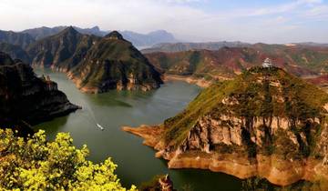 Two-Week Private Trip in China Including Yangtze River Cruise Tour