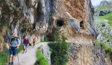 The Vindio Ring - hut-to-hut Hike in the Picos de Europa 8 Days