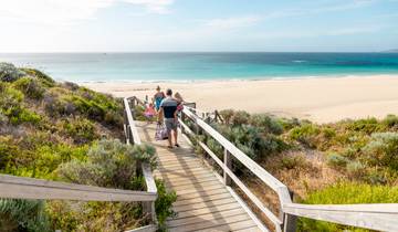 Melbourne to Cairns Adventure (41 destinations)