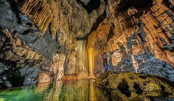 Circuito CAMINATA DE UN DÍA POR EL VALLE ABANDONADO DE PHONG NHA