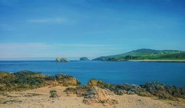 New Ireland Province Cultural, Island & Adventure Tour (9 Days) Tour