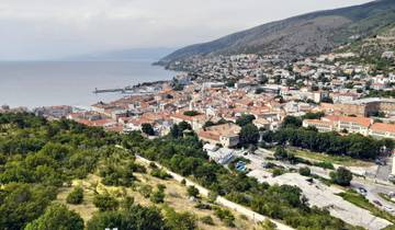 Vanuit Zadar: 4-daagse rondreis door Centraal-Kroatië. Bezoek Senj, Rijeka, Karlovac en Ogulin. Pittoreske landschappen. Historische kastelen. Middeleeuwse bestemmingen en bestemmingen aan de kust. Volop geschiedenis en architectuur. Culturele fusie…