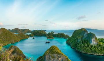 Discover the Heart of the Pacific 2028 - 24 Days (from Darwin to Port Moresby) Tour