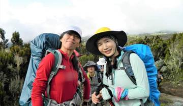 5 jours d\'ascension du Kilimandjaro par la route de Marangu circuit