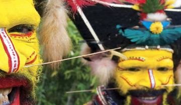 « Land Of A Thousand Tribes » par Private Air