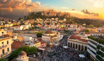 El encanto de las islas griegas: Atenas, Naxos y Santorini, con Latoya como anfitriona
