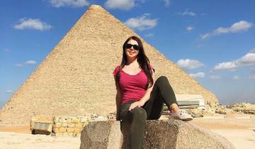 Découvrez les pyramides du Caire, le musée du Caire (GEM) et Alexandrie en deux jours, transferts depuis l\'aéroport compris circuit