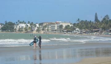 Cabarete, a Paradise in the Caribbean - Learn to Kiteboard